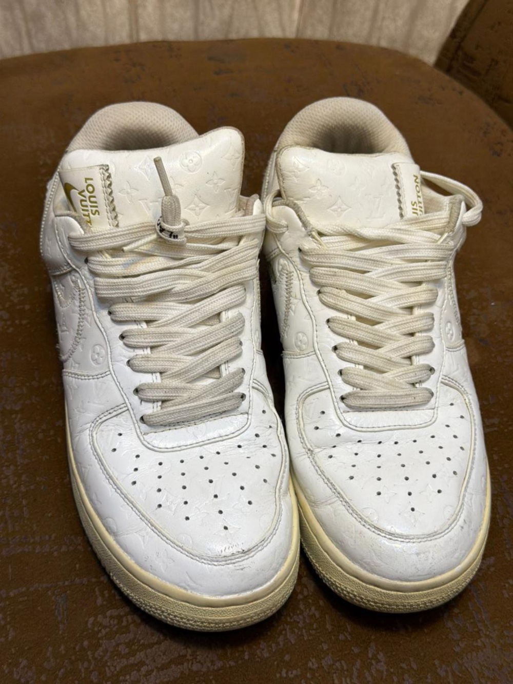 Louis Vuitton Cream/Beige Embossed Low-Top Sneakers